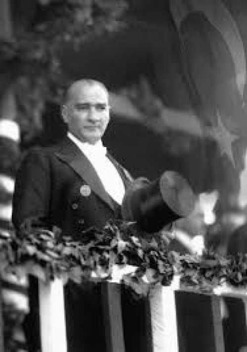 Atatürk cumhurbaşkanlığı Dönemi Resimleri