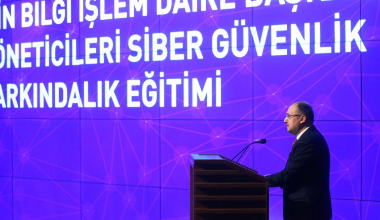 Karagözoğlu: Siber Saldırılara Karşı Güvenlik Açıkları Konusunda Güncel Olmalıyız