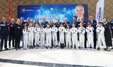 Ege Bölgesindeki İlk Büyük Bilim Merkezi Açıldı