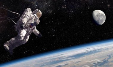 Ay'a seyahat eden astronotlar telefonlarını kullanabilecek