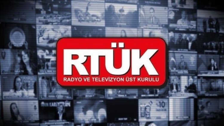 RTÜK'ten ebeveynler için zorbalık davranışlarını tanıma rehberi